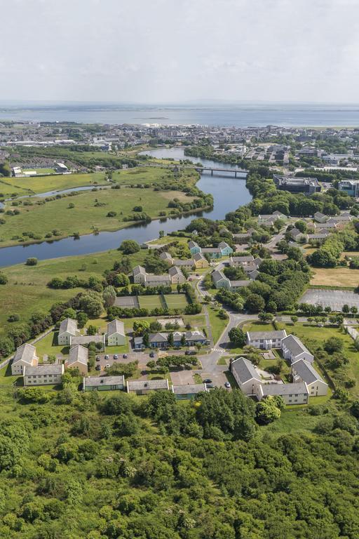 Corrib Village Apartments University Of Galway Kültér fotó
